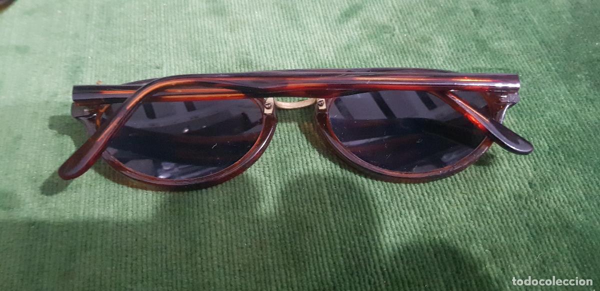 Antig&uuml;edades: GAFAS NEGRAS DE SOL SIN MARCA - Foto 3