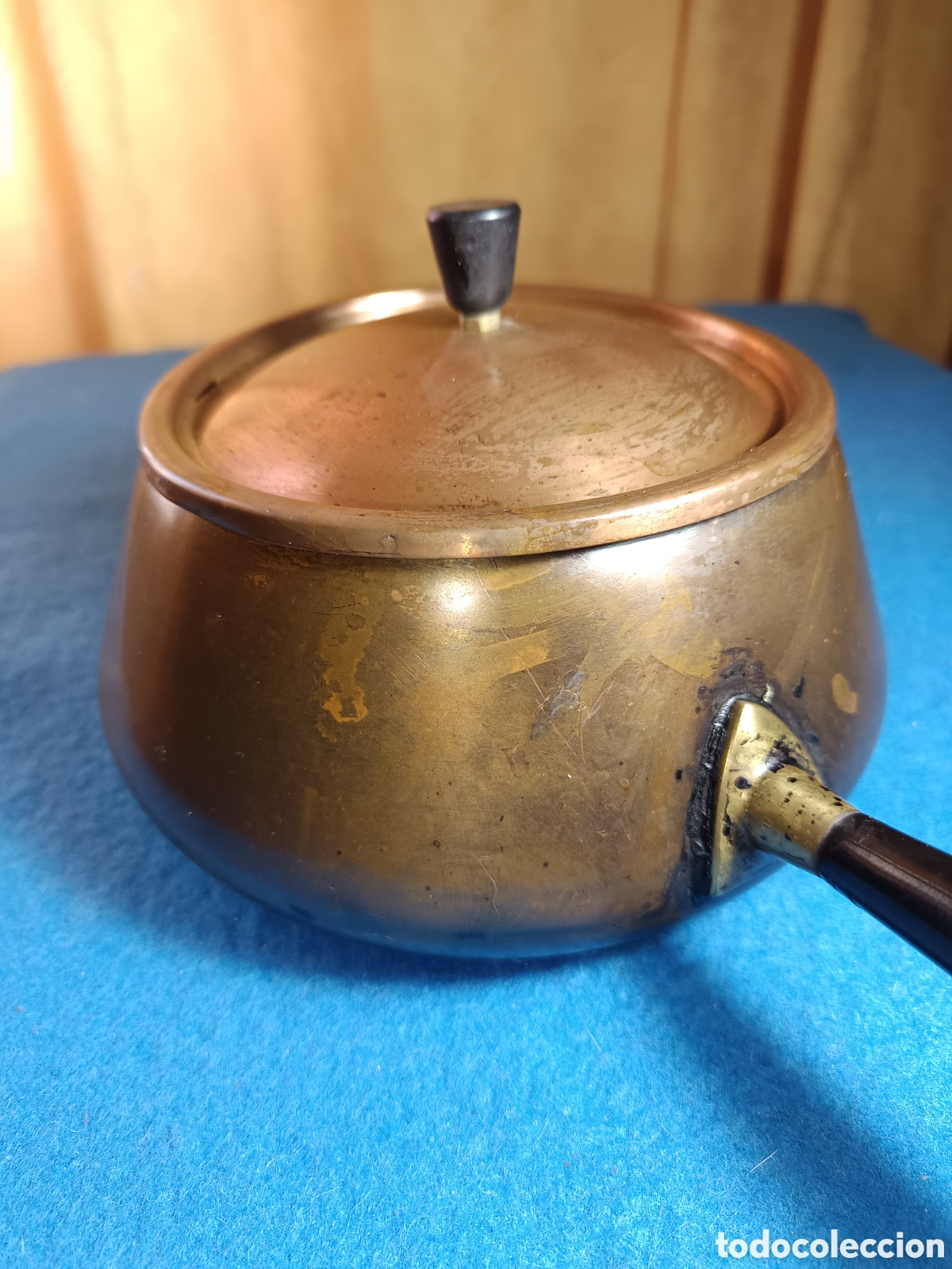 Antig&uuml;edades: cazo de cobre con asa en baquelita - Foto 2