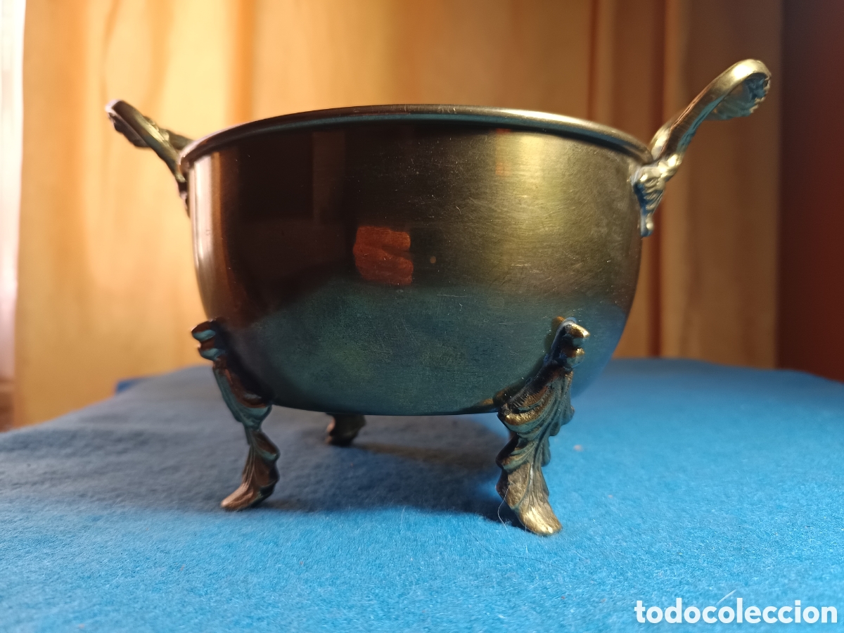 Antig&uuml;edades: cop&oacute;n lat&oacute;n con asas y patas - Foto 4