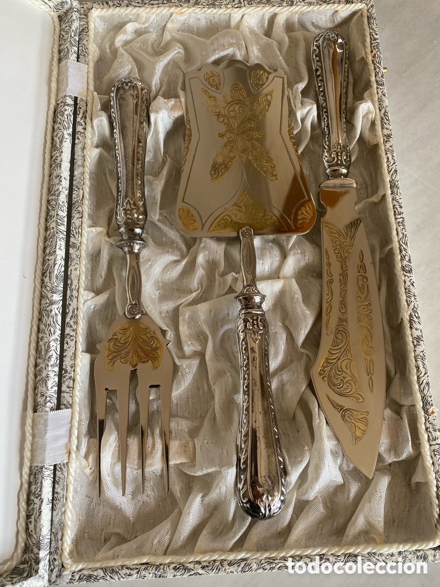 Antig&uuml;edades: Cubiertos de servir con mango de plata - Foto 6