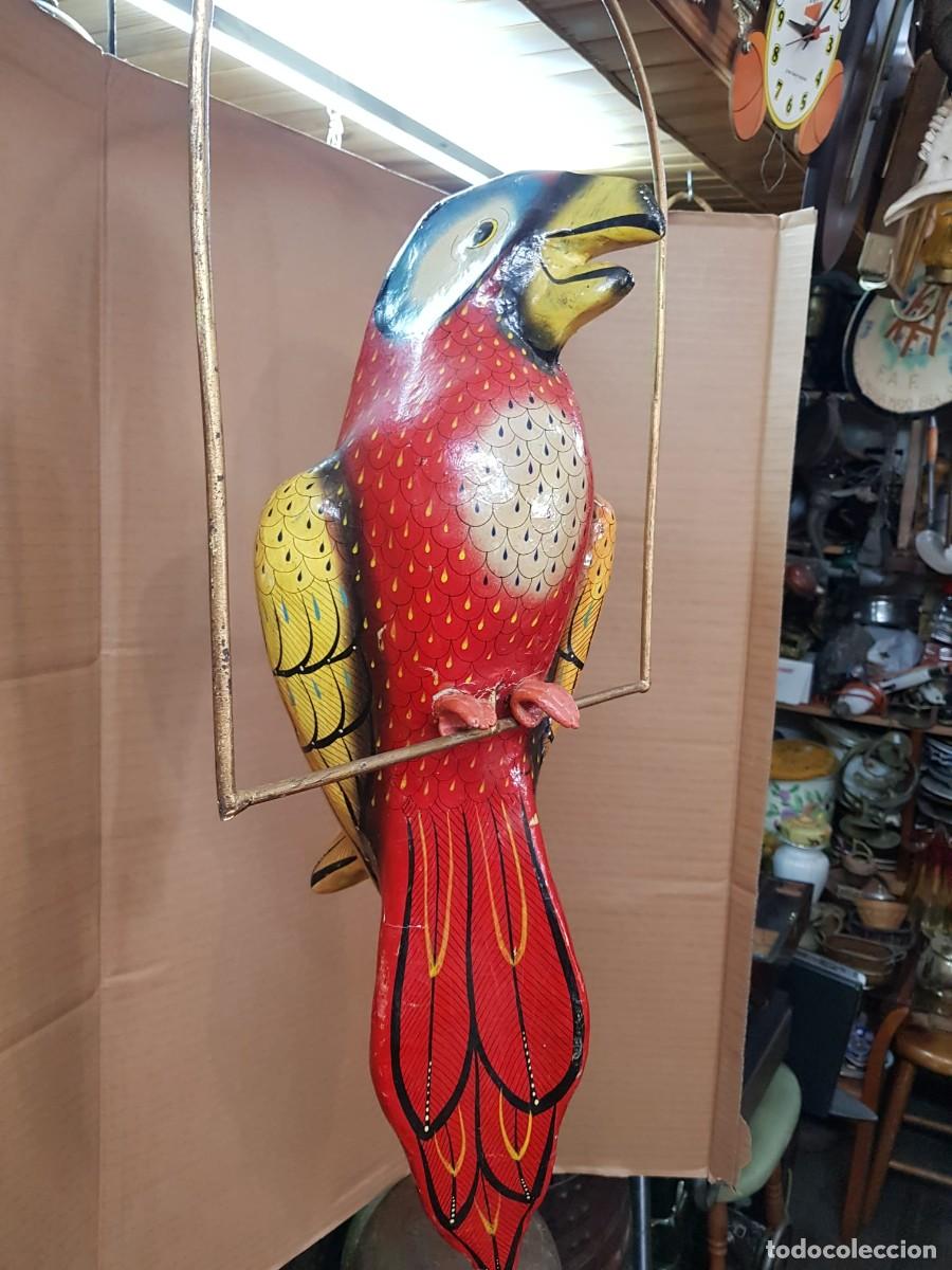 Antig&uuml;edades: ANTIGUO LORO EN PAPEL MACHE - Foto 2