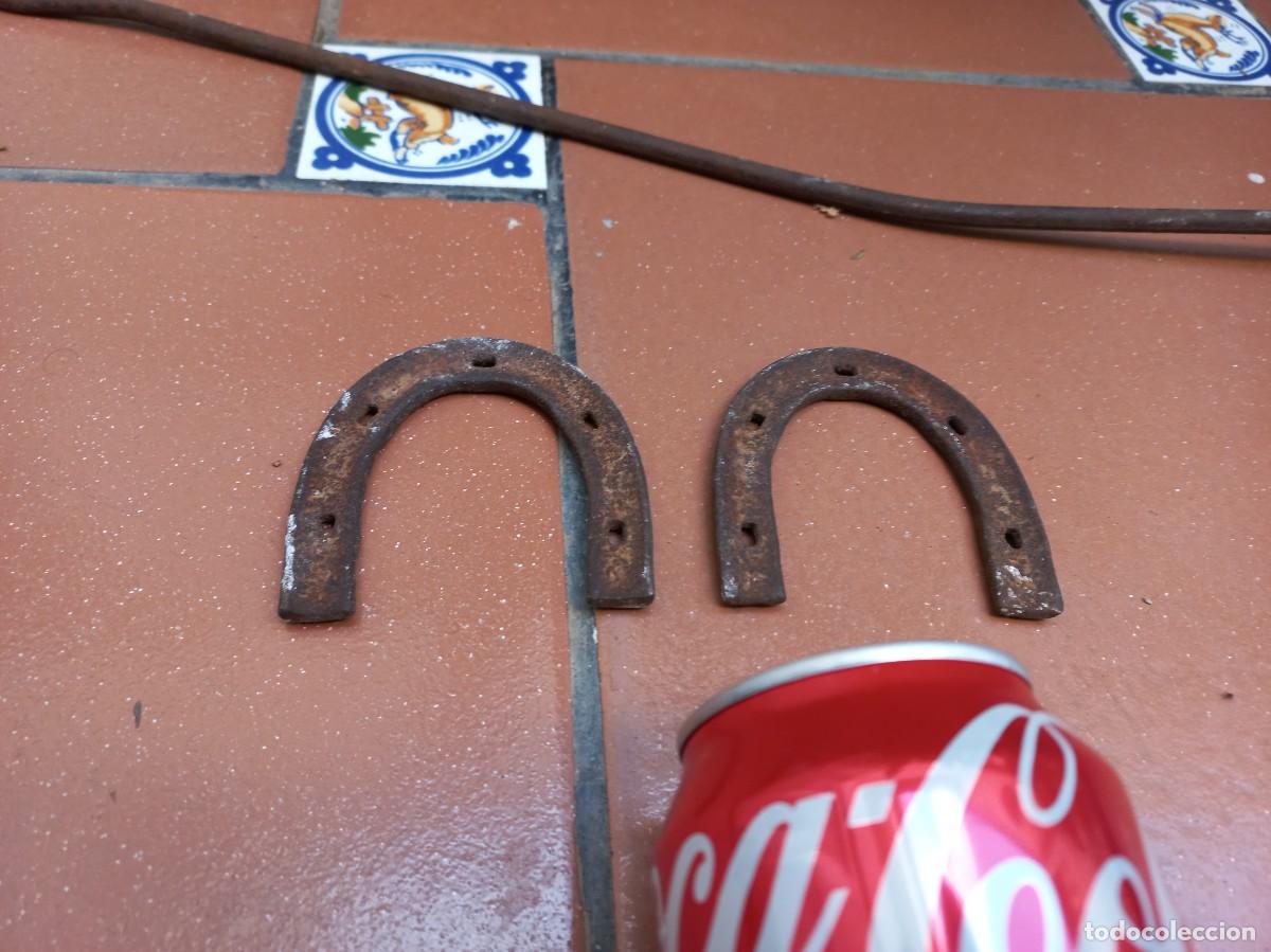 Antig&uuml;edades: 2 herraduras de forja - 7cm - Foto 6
