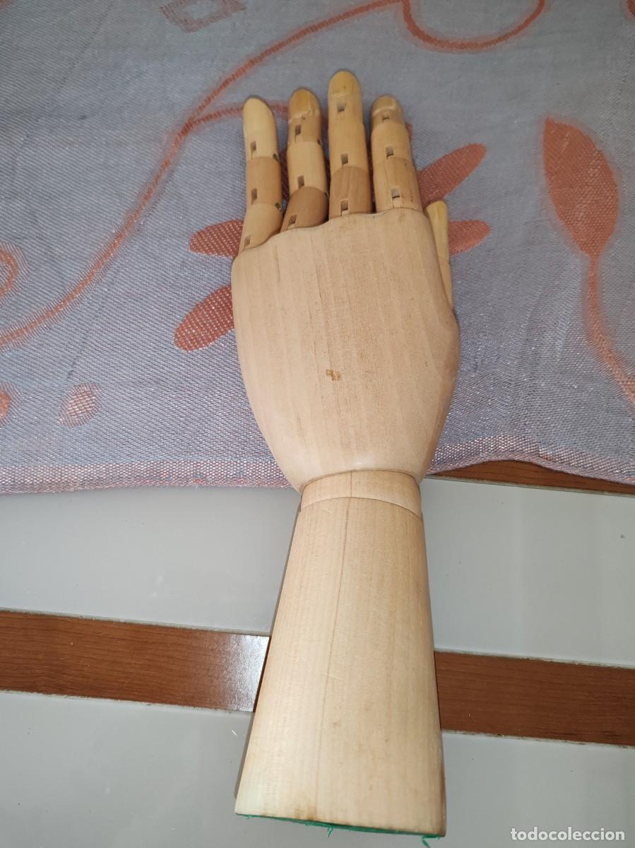 Antig&uuml;edades: UNA MANO DE MADERA ARTICULADA DE PR&Aacute;CTICA PROFESIONAL - Foto 1