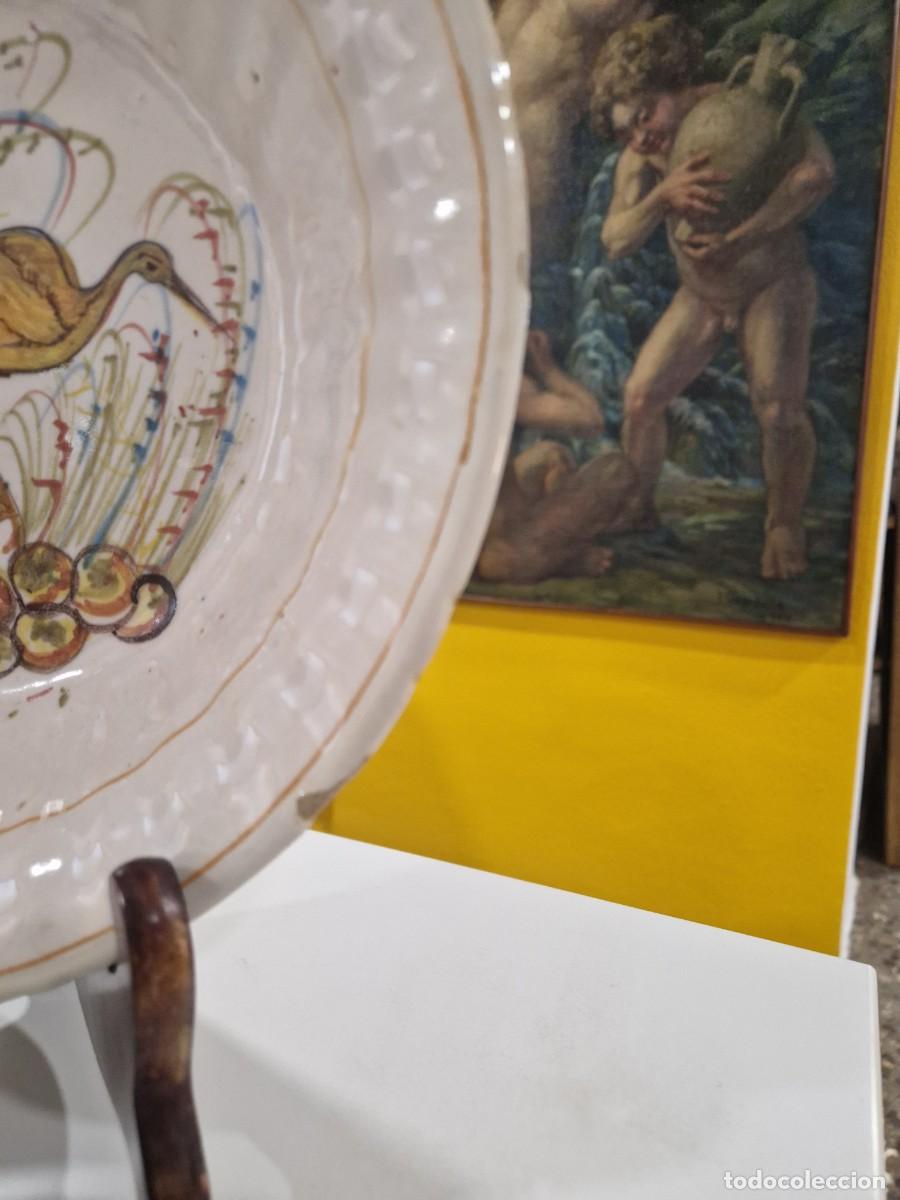 Antig&uuml;edades: Plato Manises hondo 27,50 cm - Foto 4