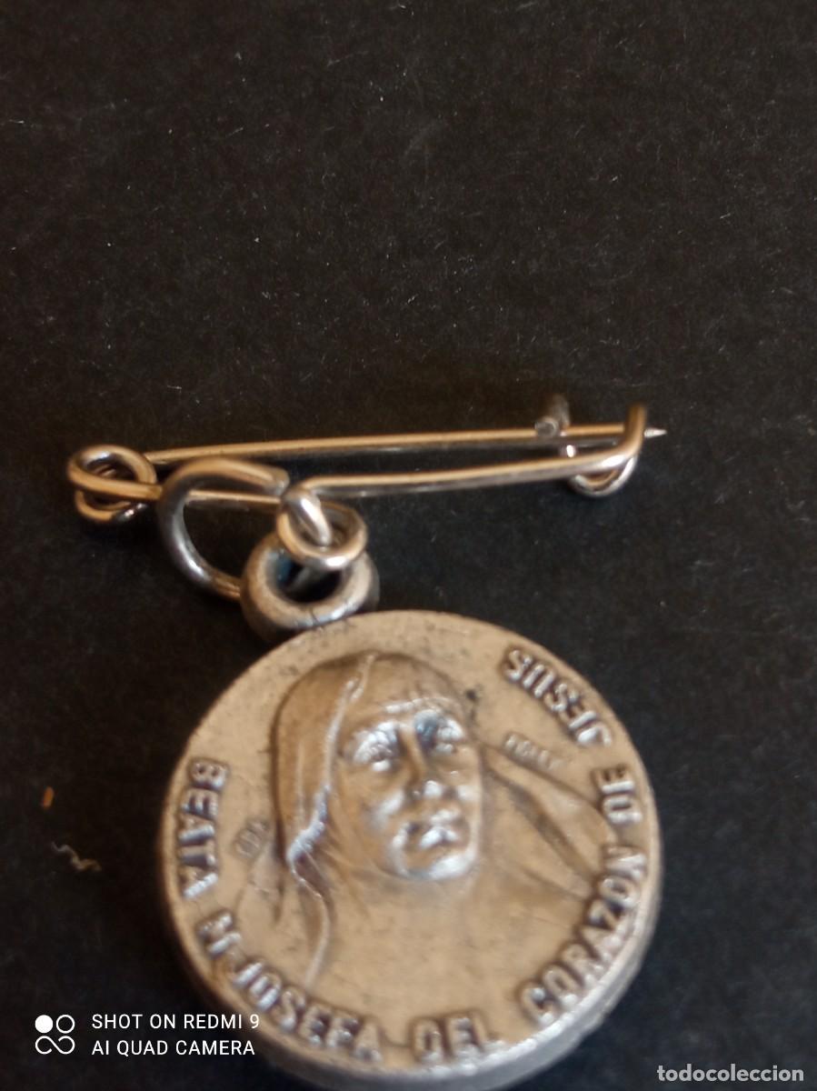 Antig&uuml;edades: Medalla beata Josefa reliquia - Foto 1