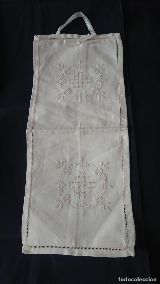 Antig&uuml;edades: Bolsa de lino bordada, beige - Foto 7