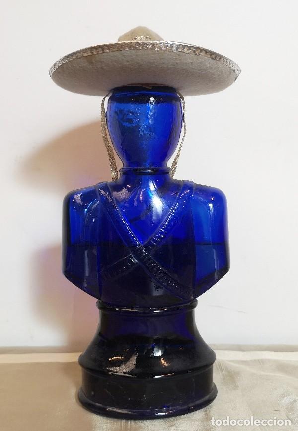 Antig&uuml;edades: Botella de Tequila El Guerrillero - Foto 6