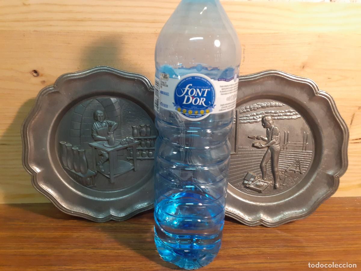 Antig&uuml;edades: Platos de peltre con relieve - Foto 4