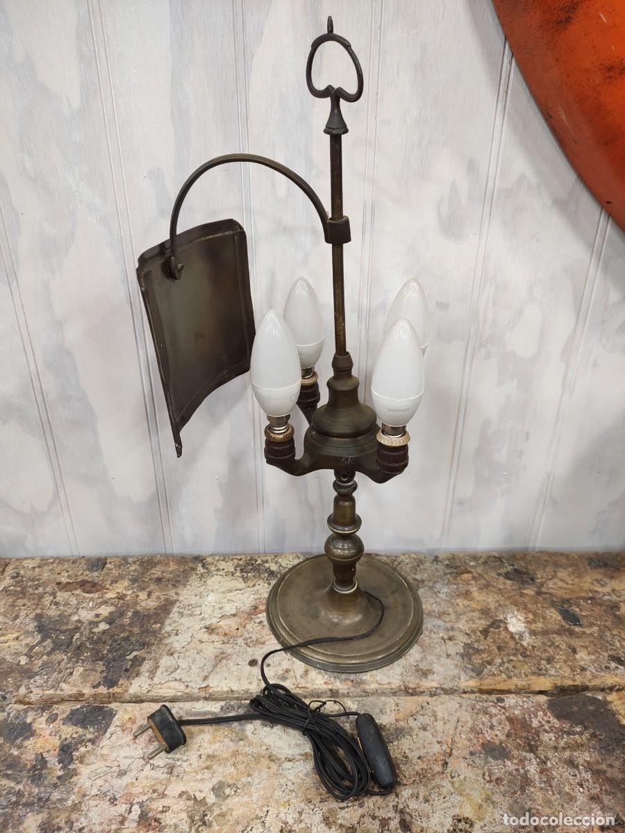 Antig&uuml;edades: Lampara de aceite, pasada a electrica - Foto 1