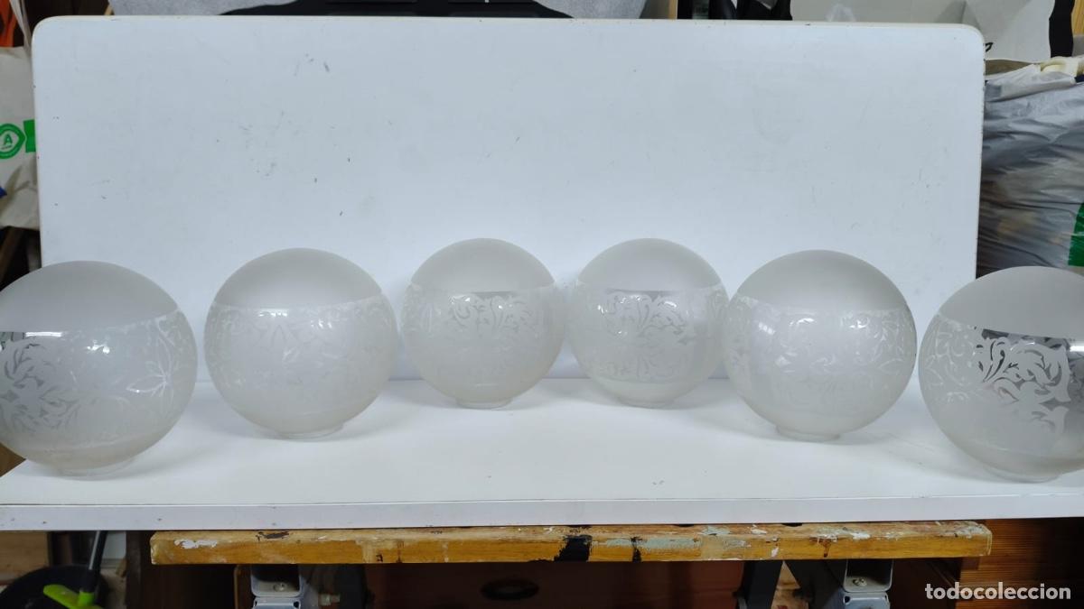 Antig&uuml;edades: Juego de tulipas antiguas - Foto 1