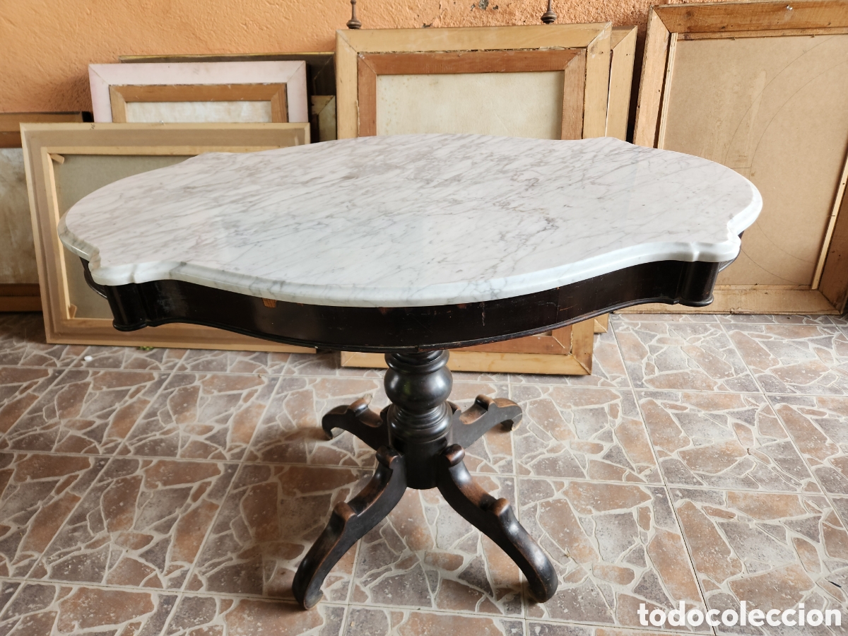 Antig&uuml;edades: Antigua mesa velador - Foto 1