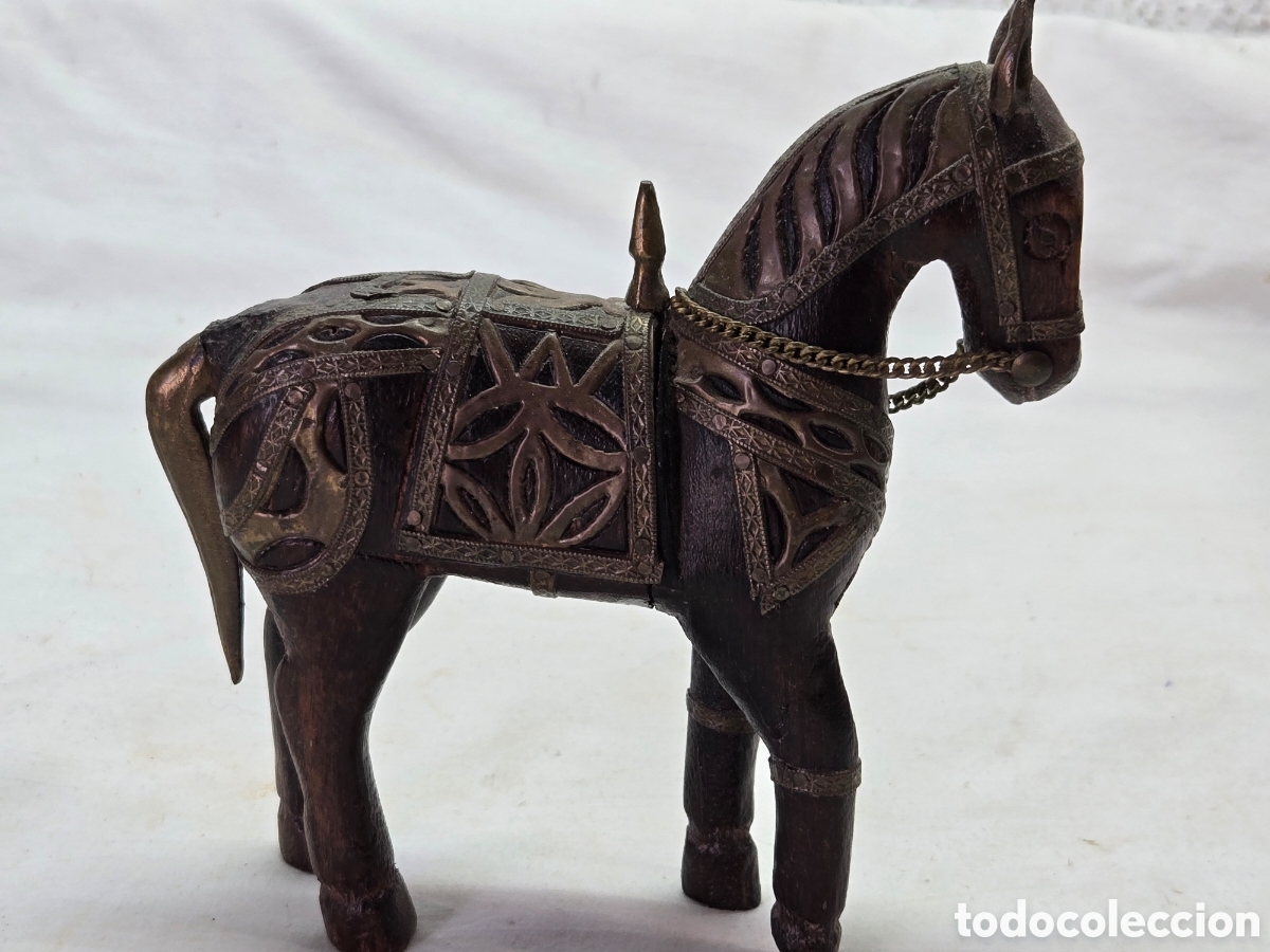 Antig&uuml;edades: Antiguo caballo madera y cobre - Foto 4