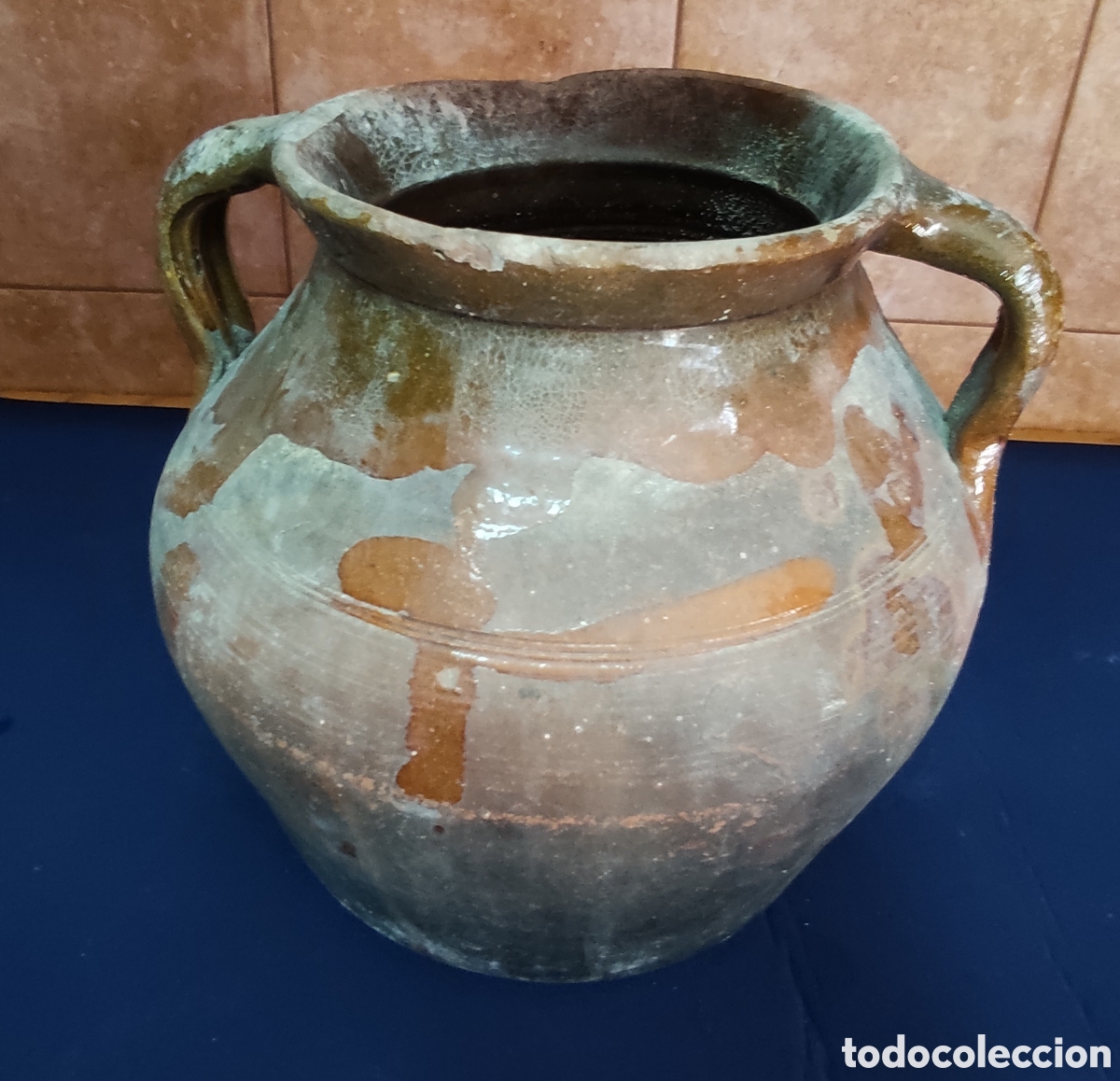 Antig&uuml;edades: Antigua olla de barro cocido - Foto 1