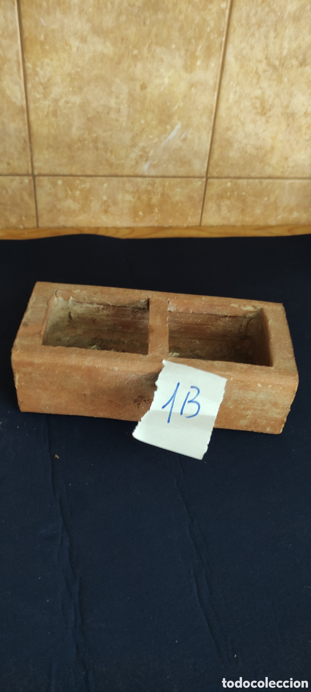 Antig&uuml;edades: Bebedero de a es de barro - Foto 5