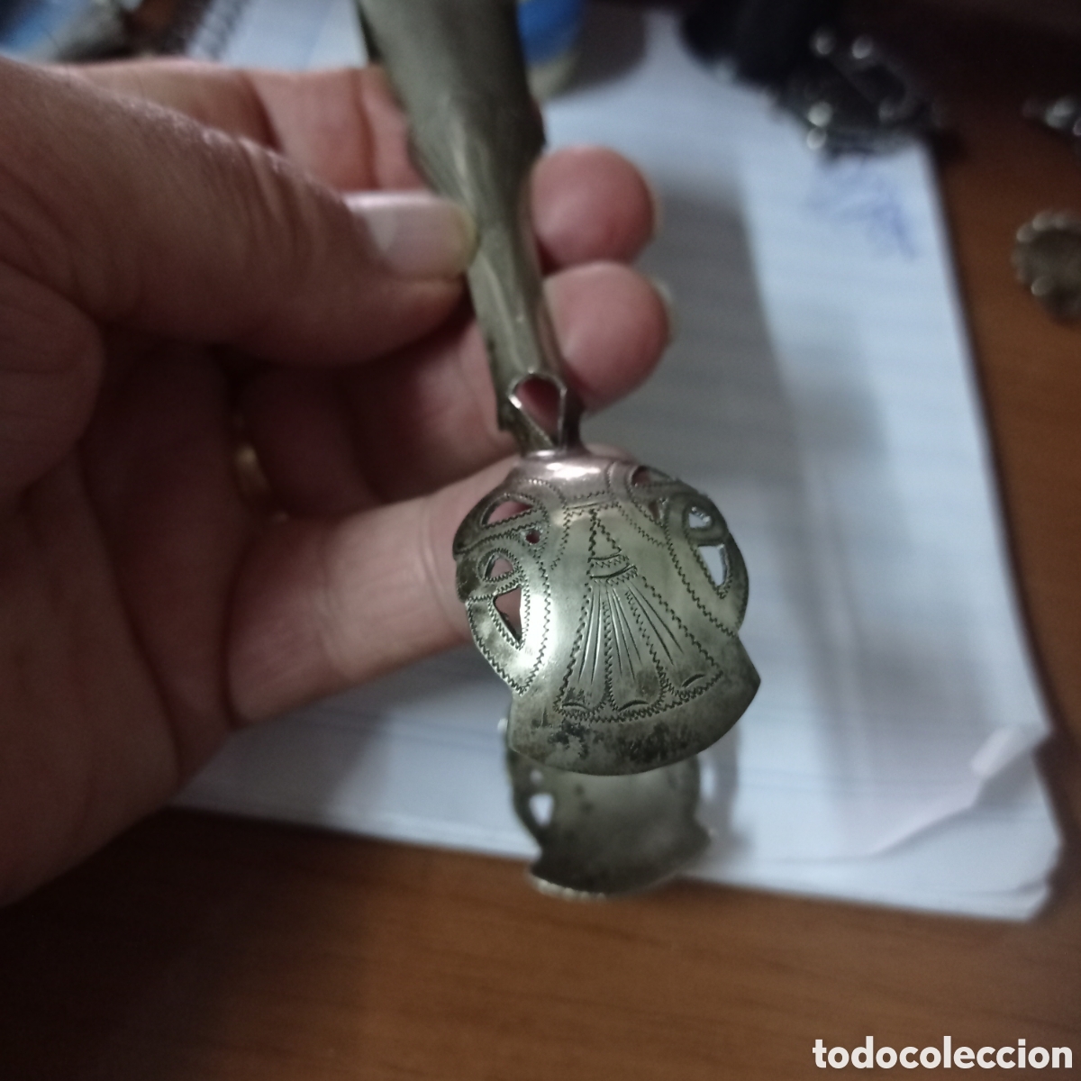 Antig&uuml;edades: Antiguas pinzas de servir plateadas - Foto 3