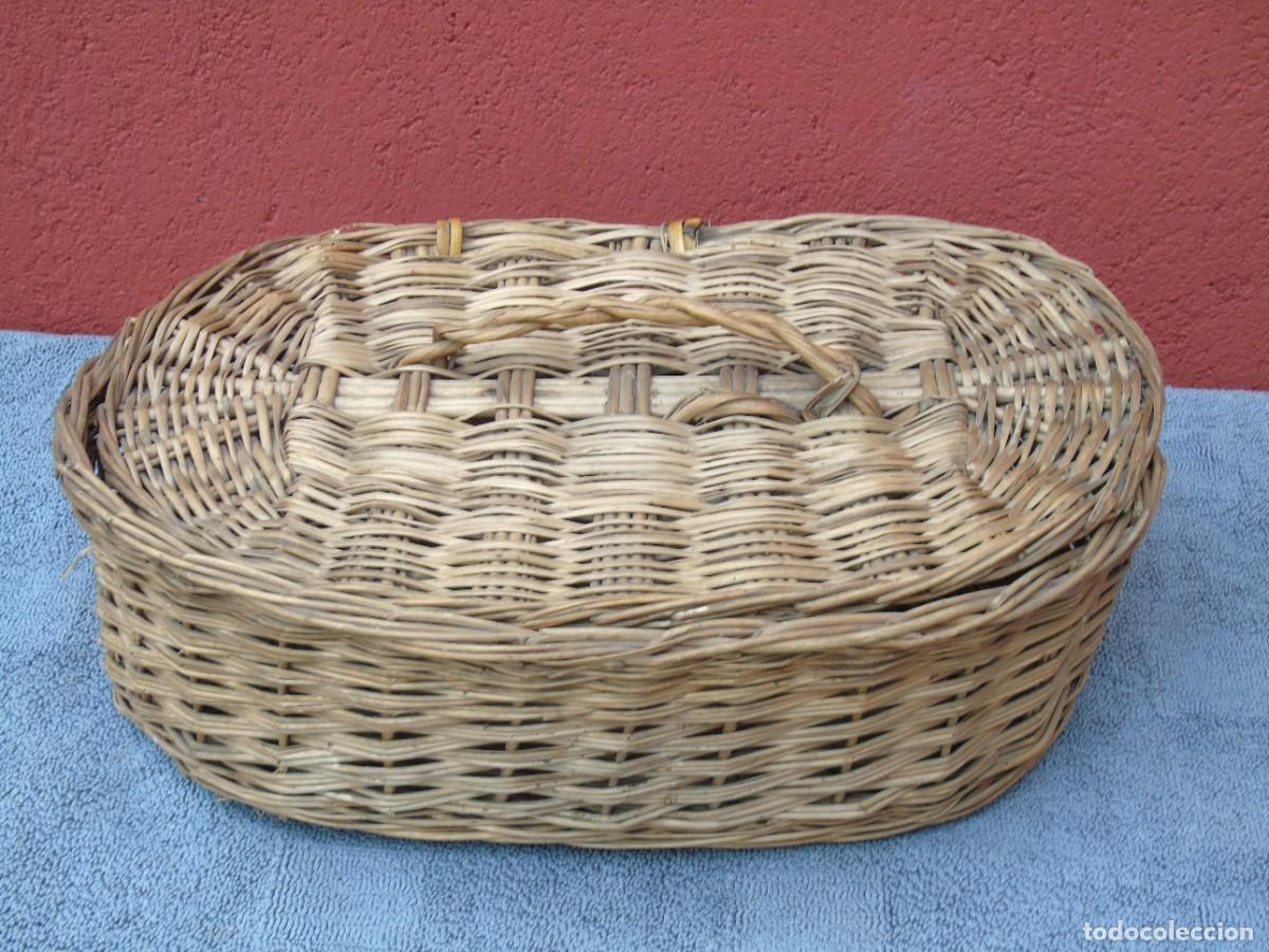 Antig&uuml;edades: ANTIGUA CESTA DE MIMBRE CON TAPADERA - Foto 3