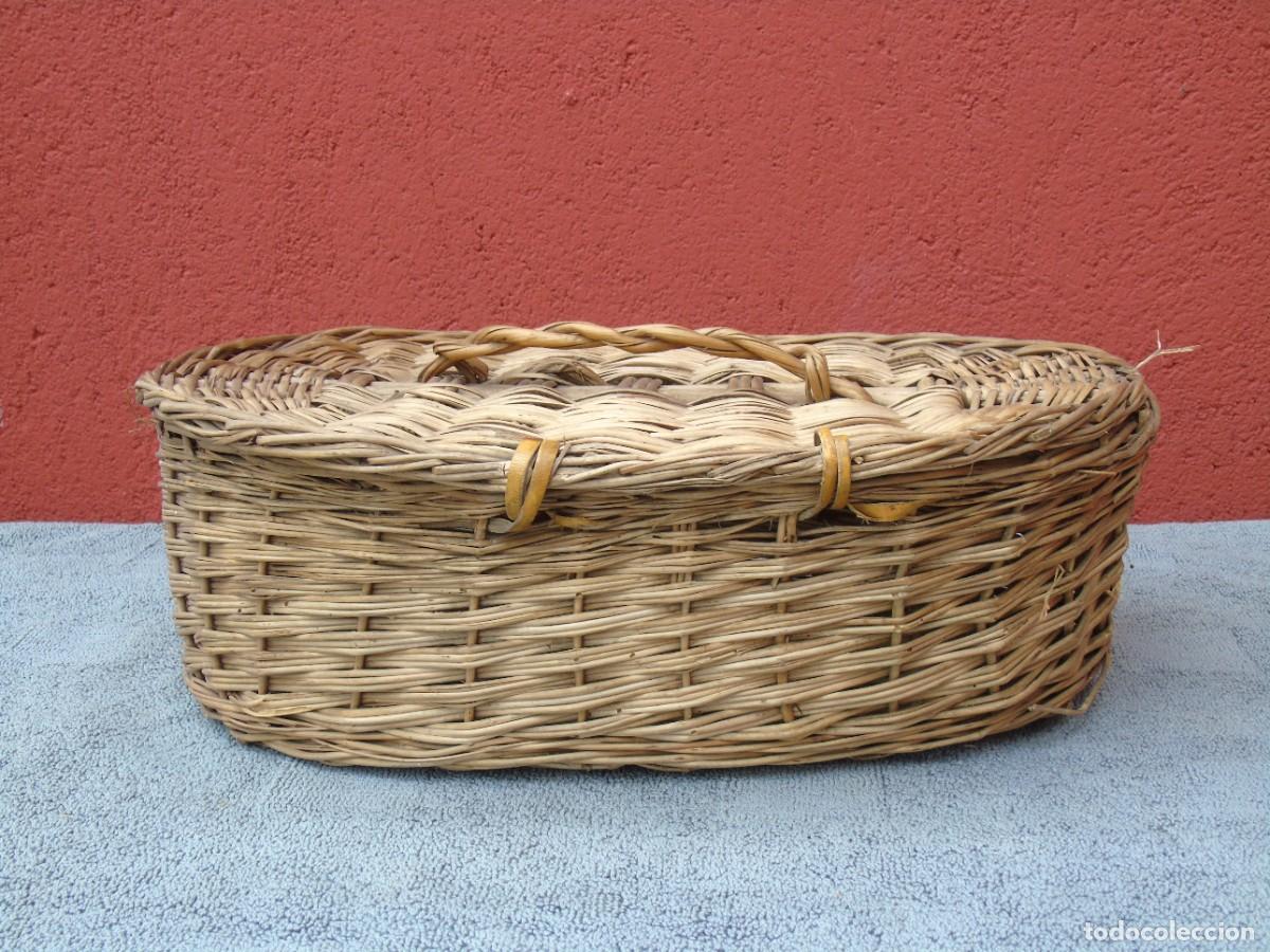 Antig&uuml;edades: ANTIGUA CESTA DE MIMBRE CON TAPADERA - Foto 6