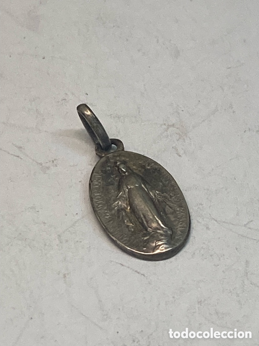 Antig&uuml;edades: Medalla de plata religiosa C306 - Foto 1