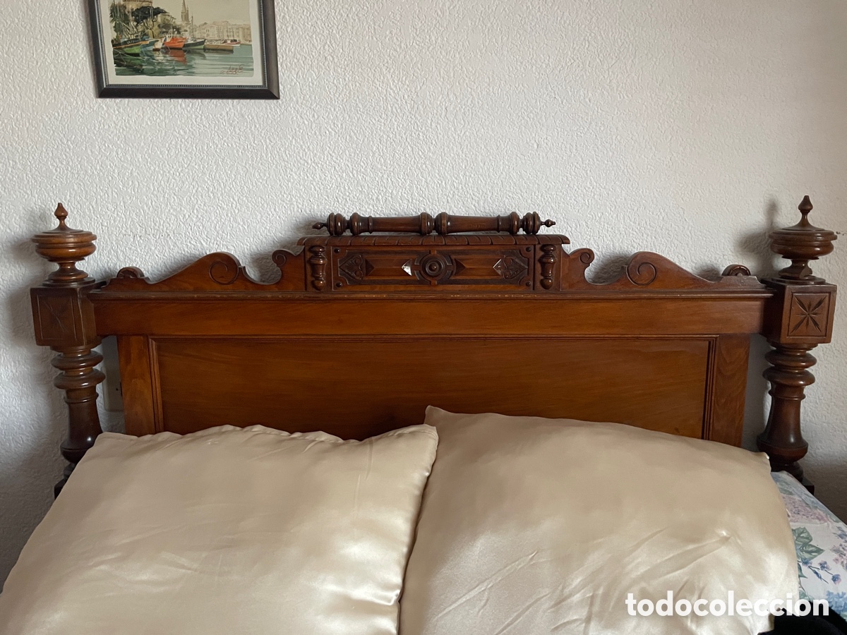 Antig&uuml;edades: Cabecero cama antigua - Foto 1