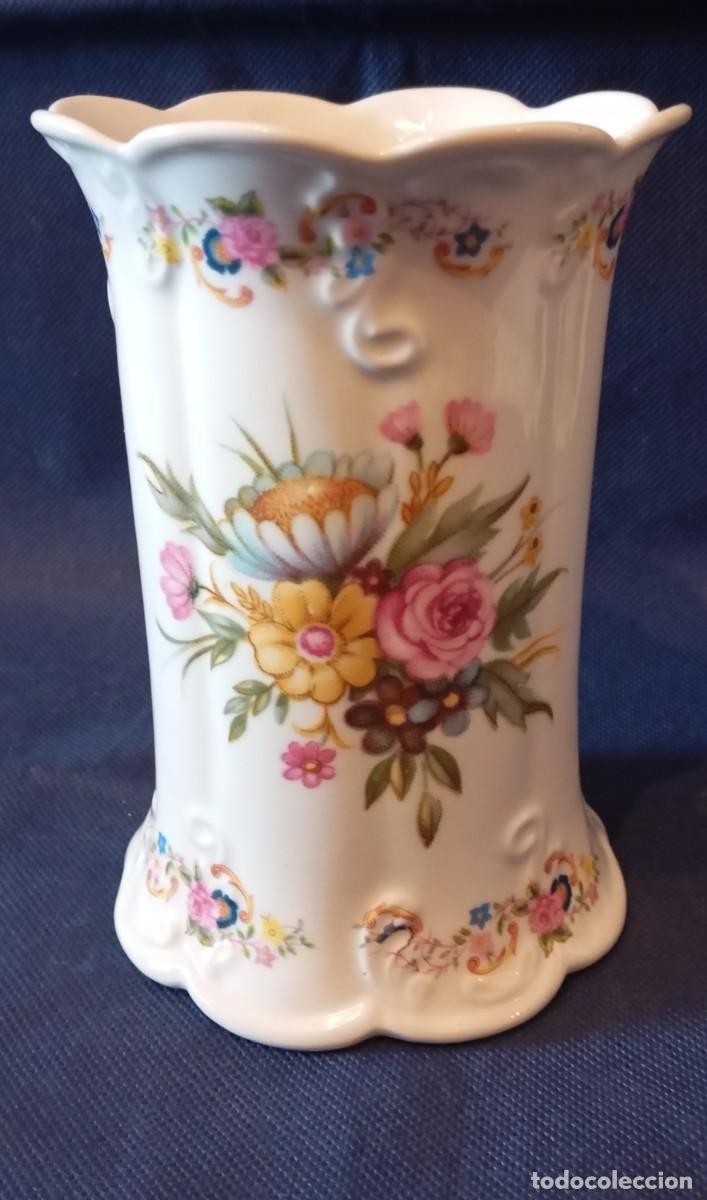 Antig&uuml;edades: Jarr&oacute;n de porcelana inglesa - Foto 3