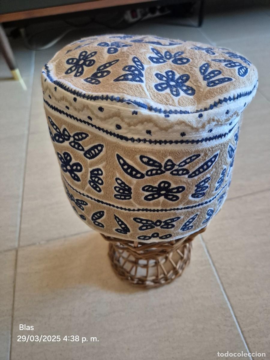 Antig&uuml;edades: Kufi. Gorro t&iacute;pico de Om&aacute;n. - Foto 1