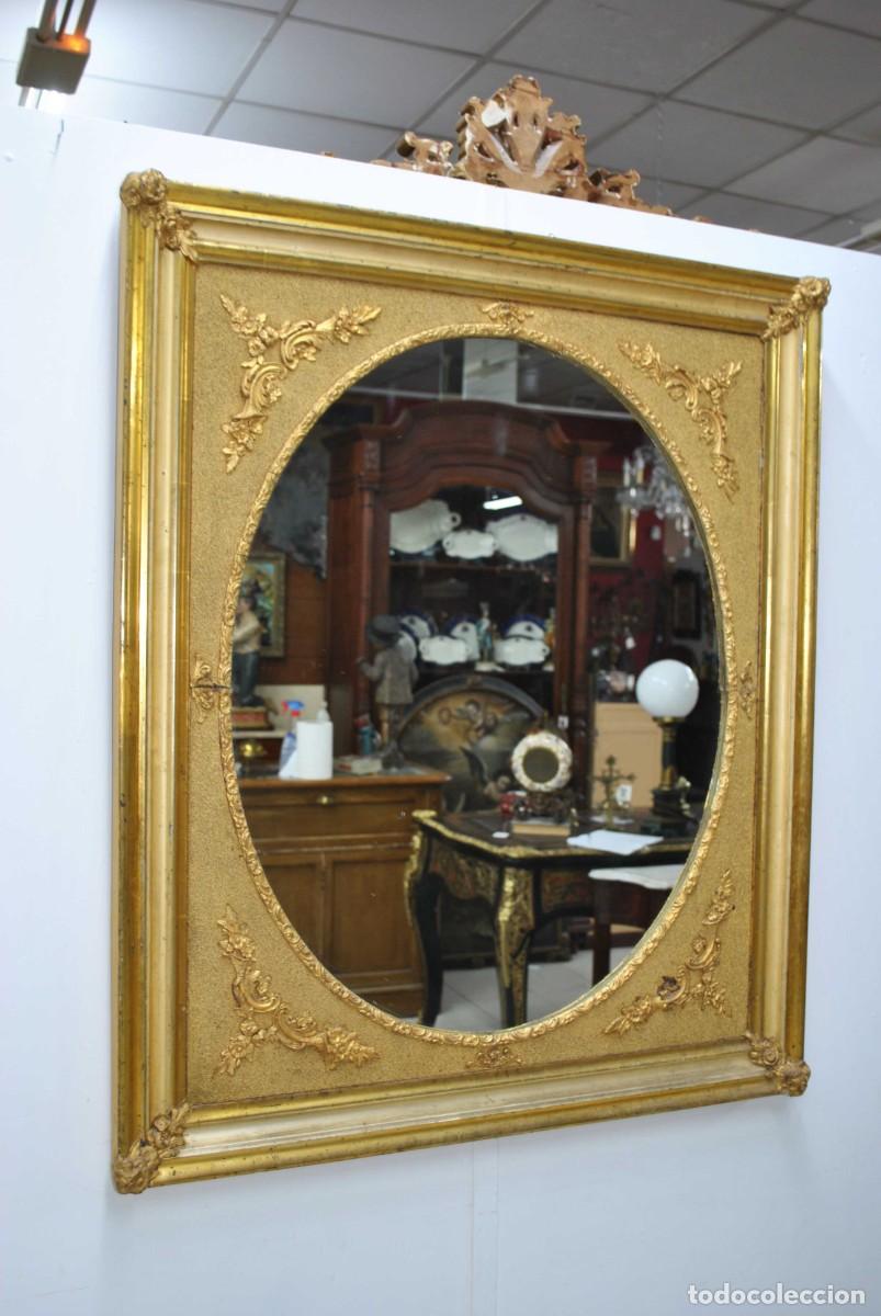 Antig&uuml;edades: ESPEJO DE PARED MARCO DORADO - Foto 1