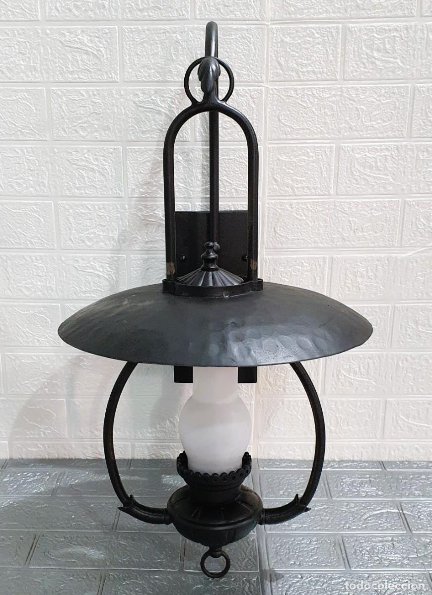 Antig&uuml;edades: Farol de pared tipo quinque de forja - Foto 2