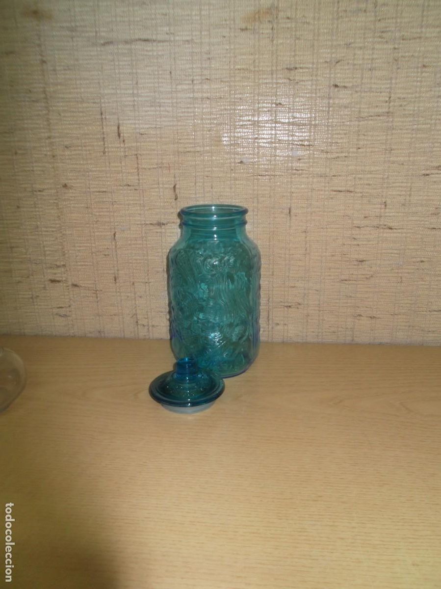 Antig&uuml;edades: Tarro de cristal azul con tapa - Foto 3