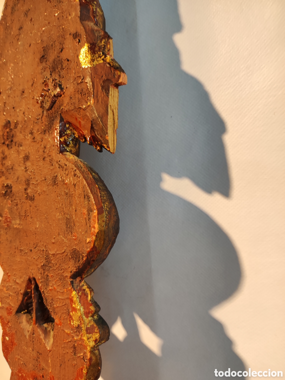 Antig&uuml;edades: Friso de madera tallada y policromada - Foto 7