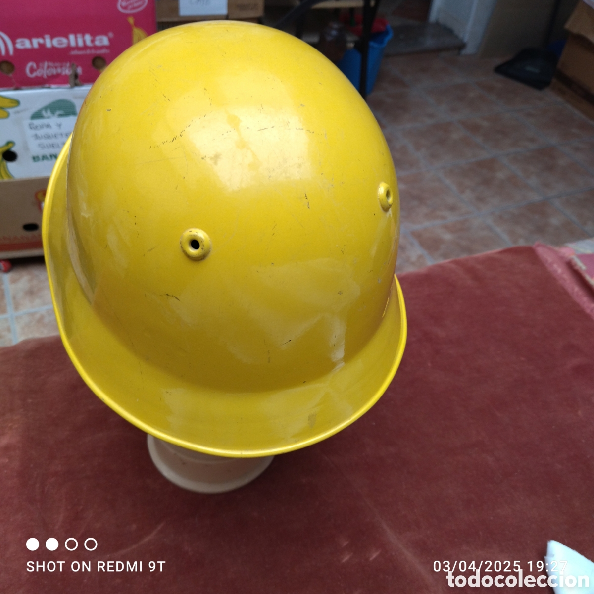Antig&uuml;edades: Casco bombero Suiza antiguo - Foto 4