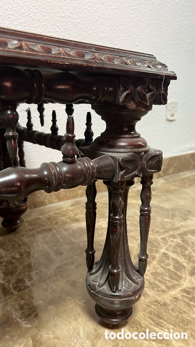 Antig&uuml;edades: Antigua Mesa de Centro de Madera y Marmol Rojo imperial - Foto 5
