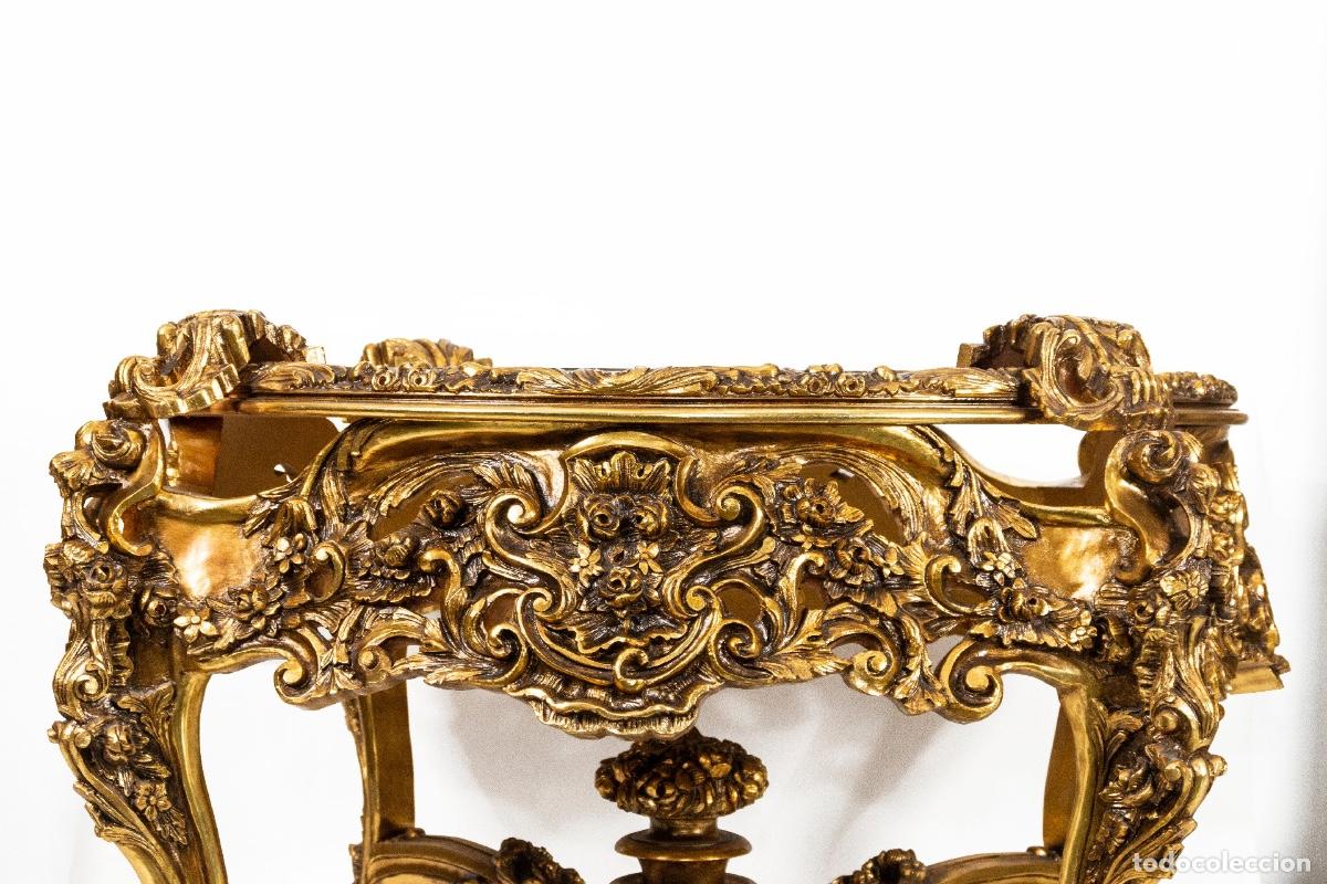 Antig&uuml;edades: Mesa de estilo barroco en madera tallada y pan de oro - Foto 6