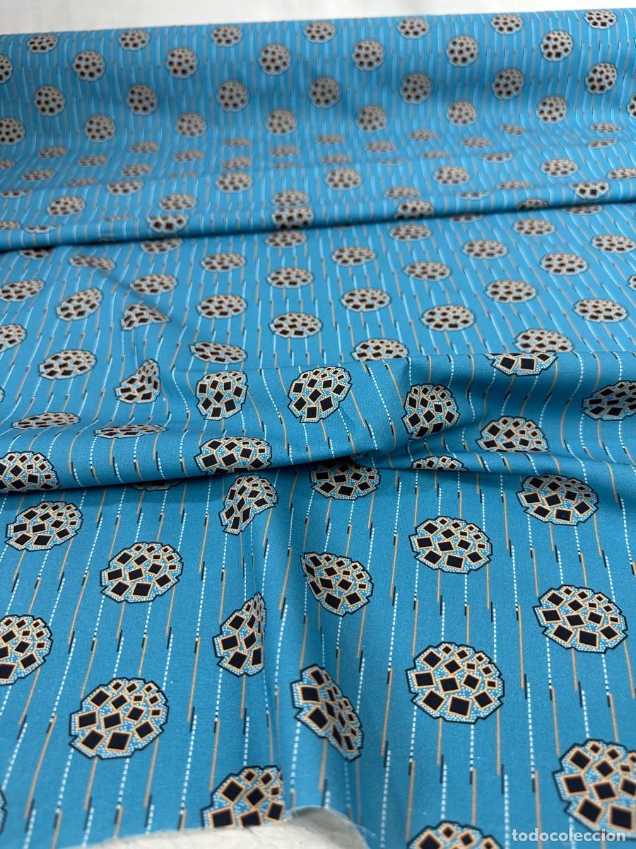Antig&uuml;edades: Tejido de percal azul - Foto 1