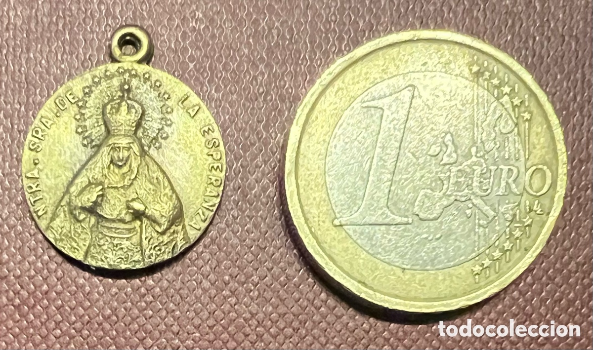 Antig&uuml;edades: Medalla Religiosa de Nuestra Se&ntilde;ora de la Esperanza - Foto 1