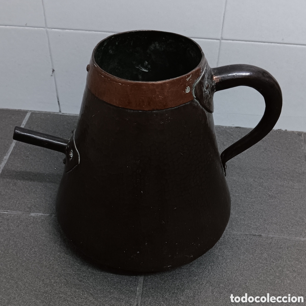 Antig&uuml;edades: Lechera, Herrada o vasija de cobre - Foto 2