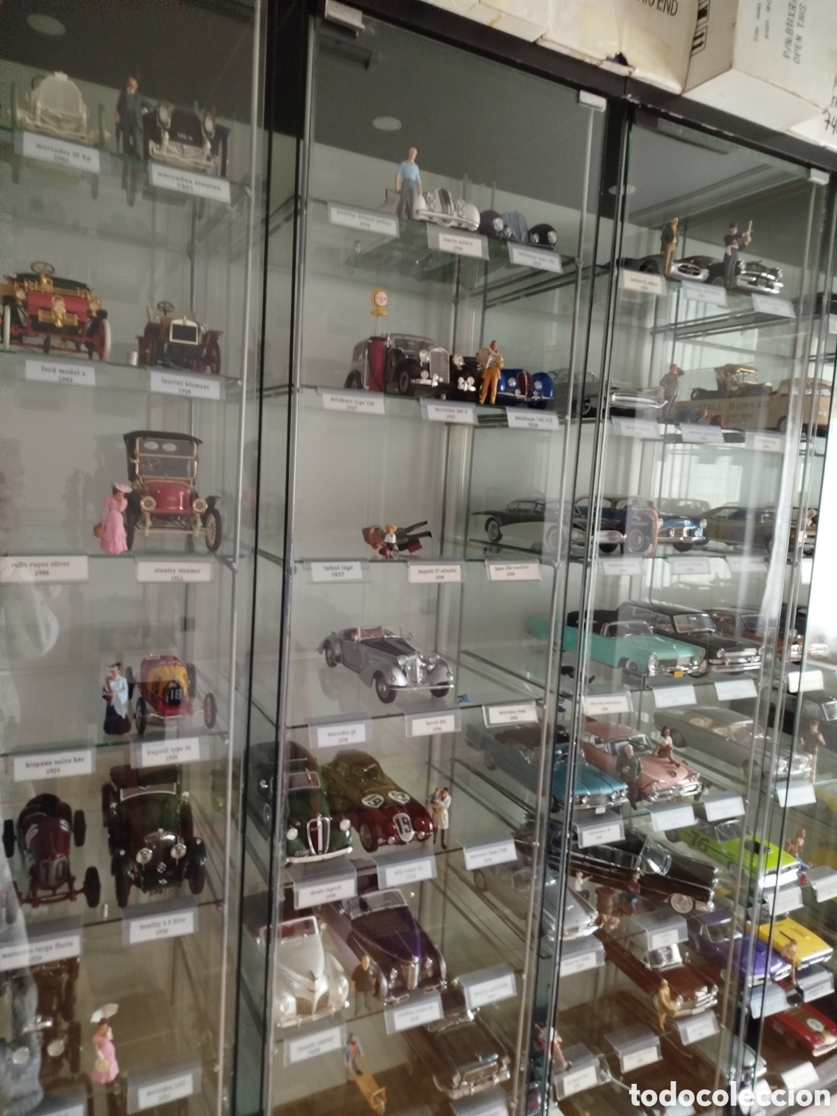 Antig&uuml;edades: Vitrinas expositor de cristal - Foto 1