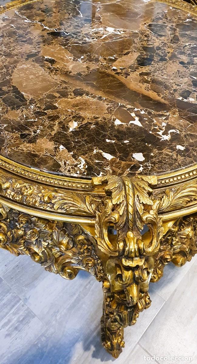 Antig&uuml;edades: Mesa de estilo barroco en madera tallada y pan de oro - Foto 2