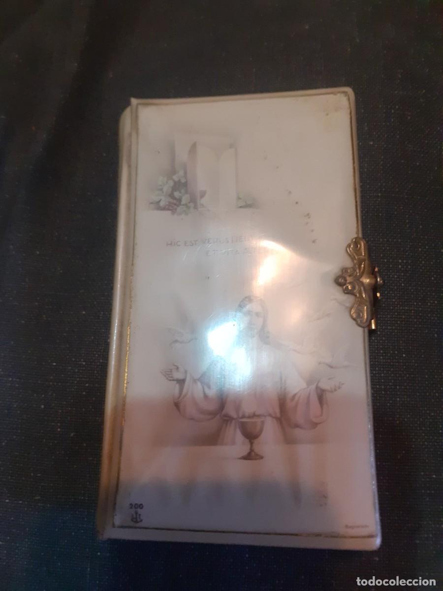 Antig&uuml;edades: Breviario de comunion 1943 - Foto 1