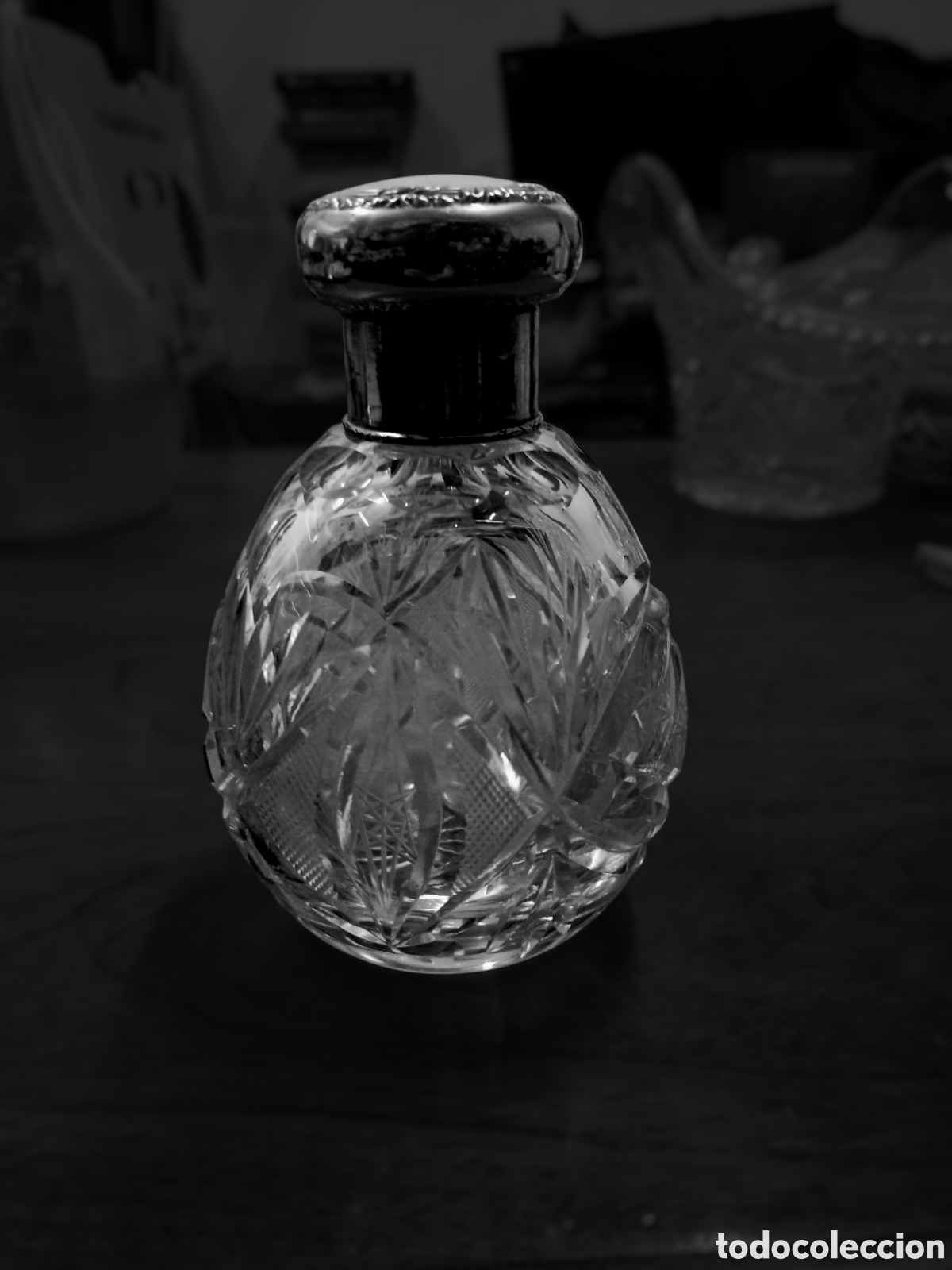 Antig&uuml;edades: Frasco de perfume cristal de Bohemia - Foto 3