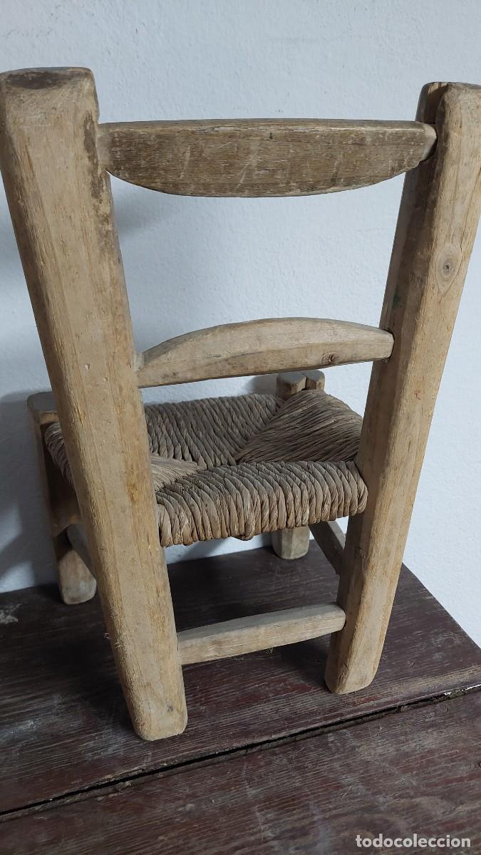 Antig&uuml;edades: Antigua silla de enea de peque - Foto 3