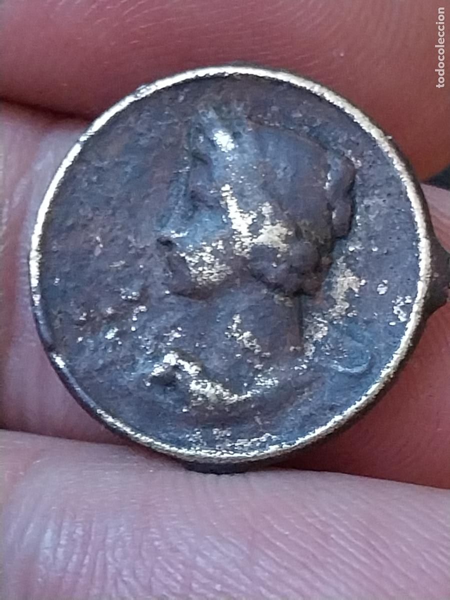 Antig&uuml;edades: MONEDA O FICHA ANTIGUA OSCURECIDA 1,8CMS