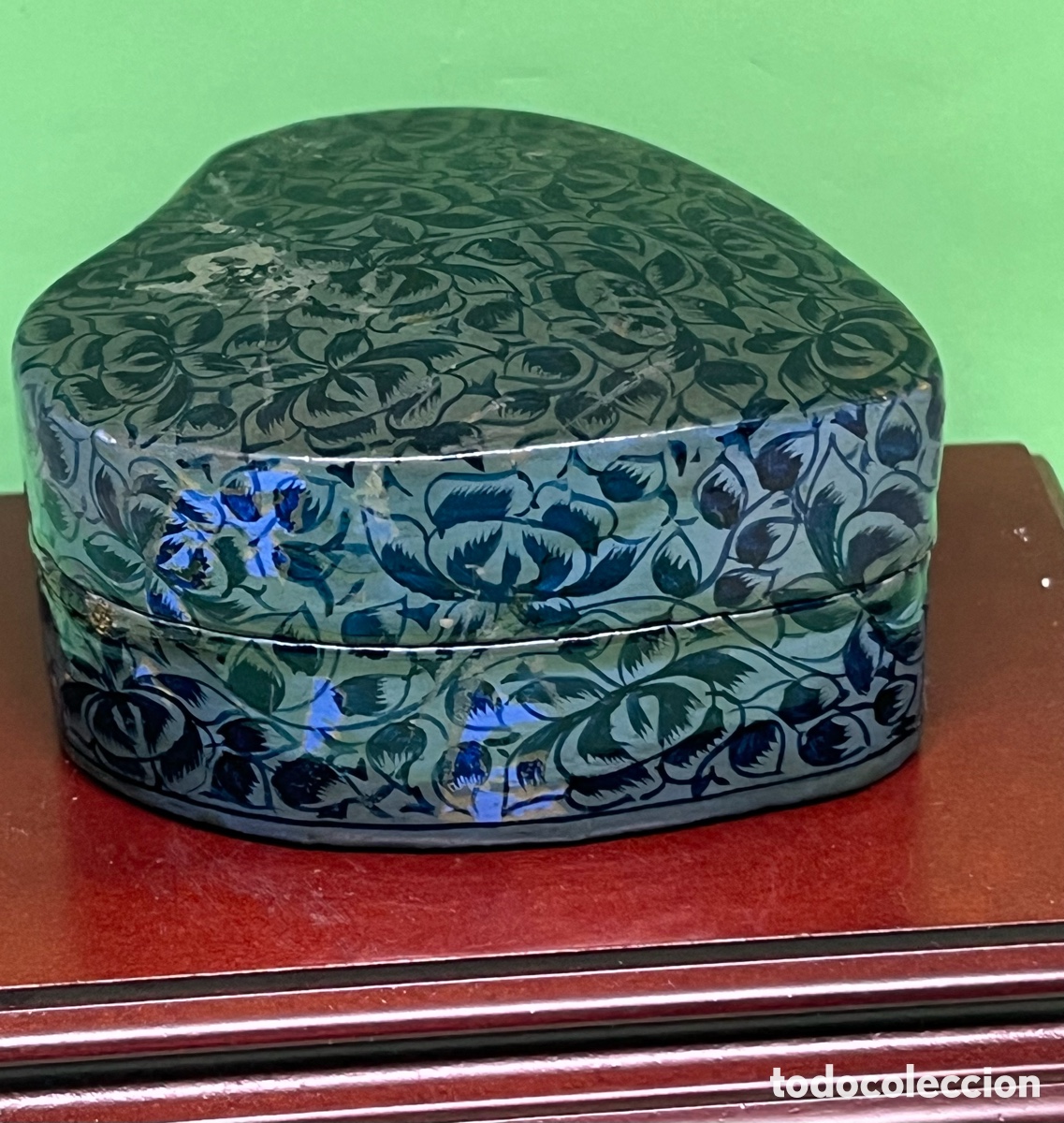 Antig&uuml;edades: CAJA DE MADERA FORMA DE CORAZ&Oacute;N - Foto 2