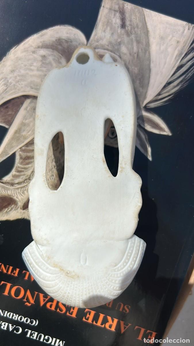 Antig&uuml;edades: BENDITERA DE ANGEL CON CONCHA DE 15 CMS. DE LONGITUD - Foto 3