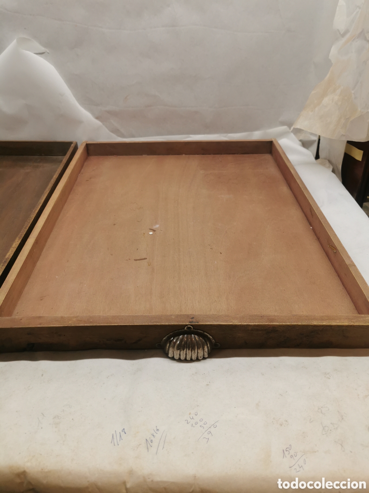 Antig&uuml;edades: 2 cajones grandes de madera - Foto 2