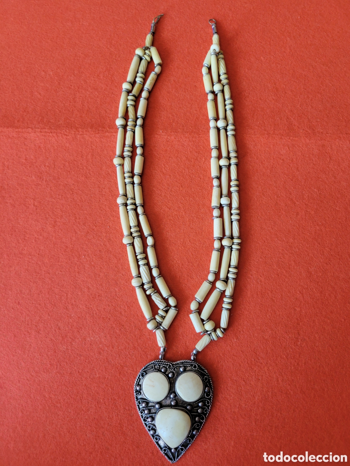 Antig&uuml;edades: COLLAR DE HUESO.................... - Foto 1