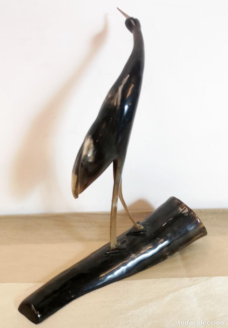Antig&uuml;edades: Figura P&aacute;jaro Tallado - Foto 3