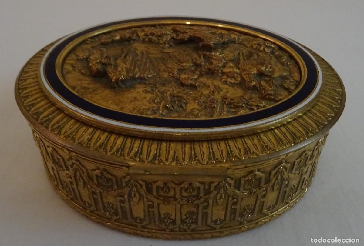 Antig&uuml;edades: Joyero antiguo de bronce - Foto 7