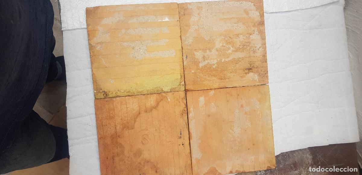 Antig&uuml;edades: CUADRO DE AZULEJOS MODERNISTAS - Foto 2