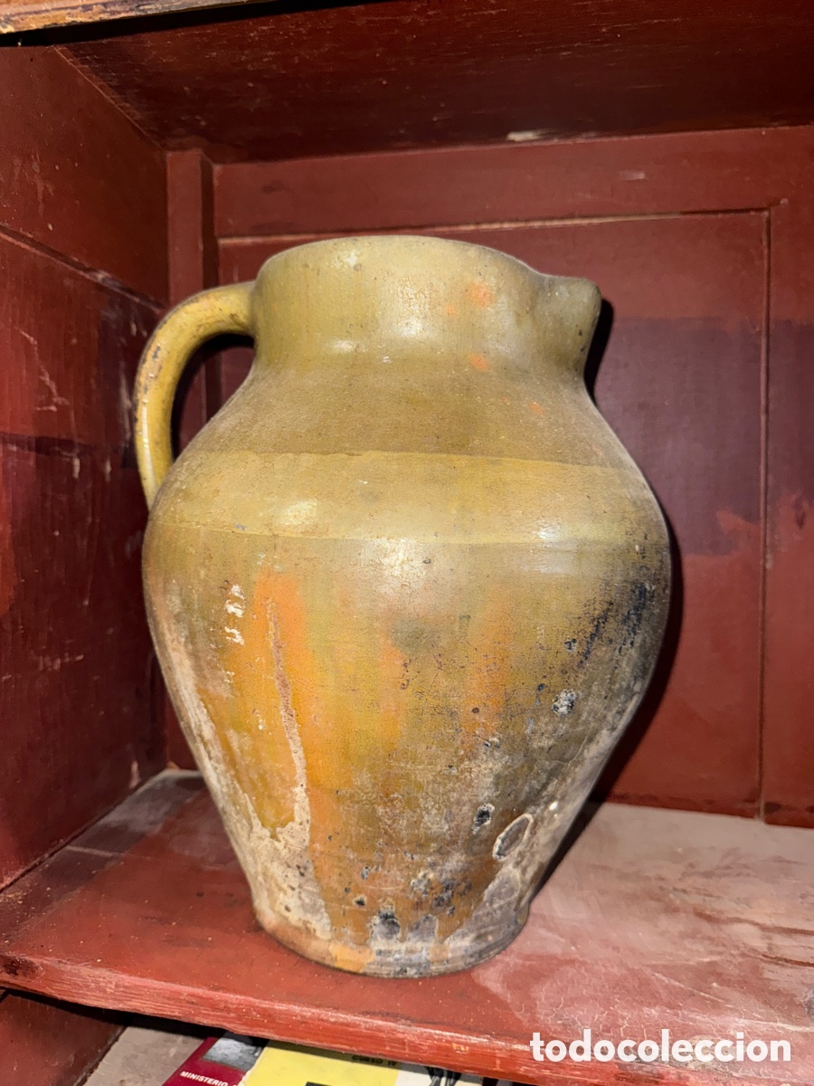 Antig&uuml;edades: Olla de barro de cuenca o priego - Foto 1