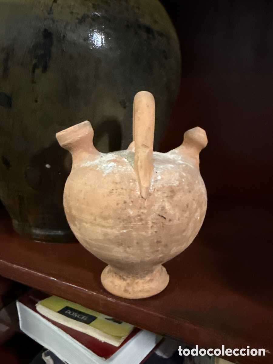 Antig&uuml;edades: Botijo peque&ntilde;o de barro - Foto 1